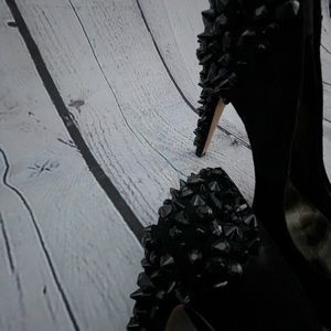 NWT Sam Edelman heels with studs